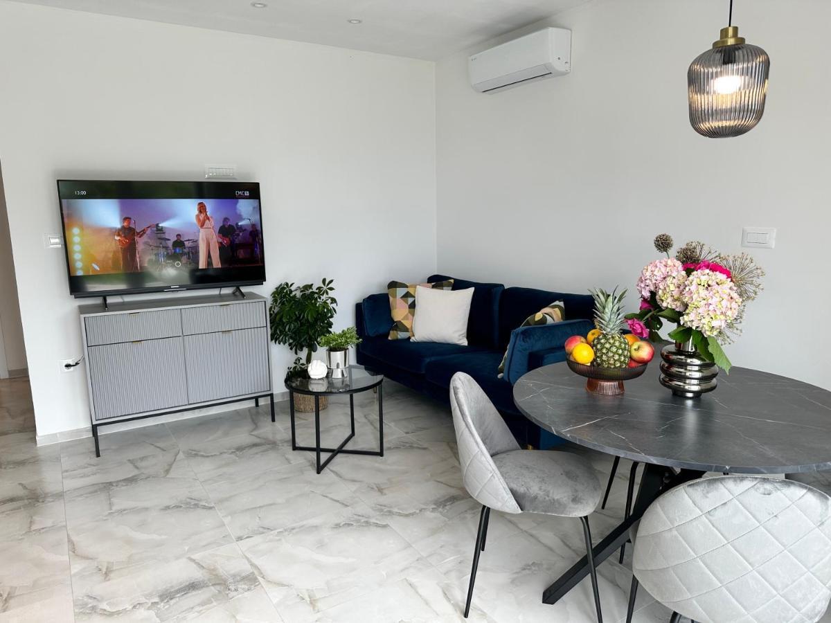 Olive View Apartment Brela Dış mekan fotoğraf