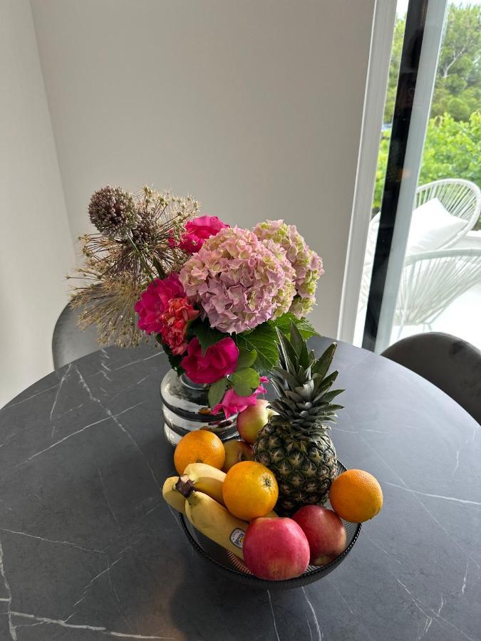 Olive View Apartment Brela Dış mekan fotoğraf